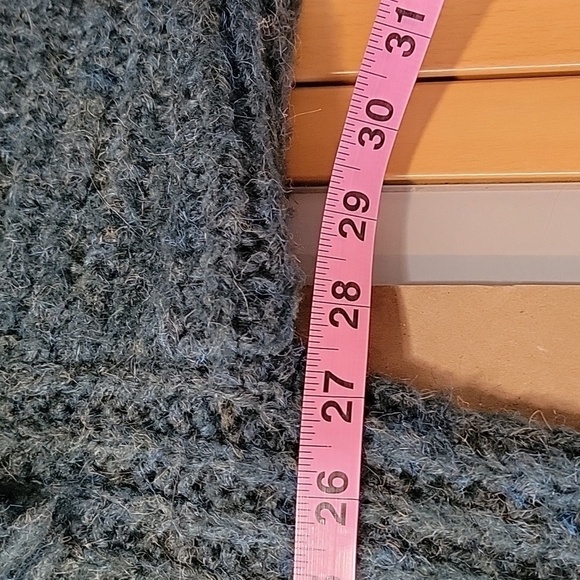 for Anthropologie Size OS Mottled Green Stevie Fringed Knit Kimono, EUC - Picture 8 of 13